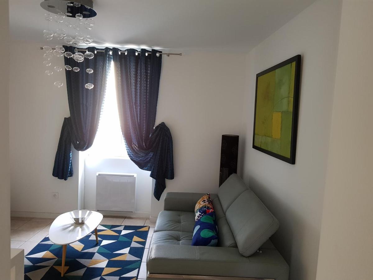 Jolie Appartement Moderne A רואן מראה חיצוני תמונה